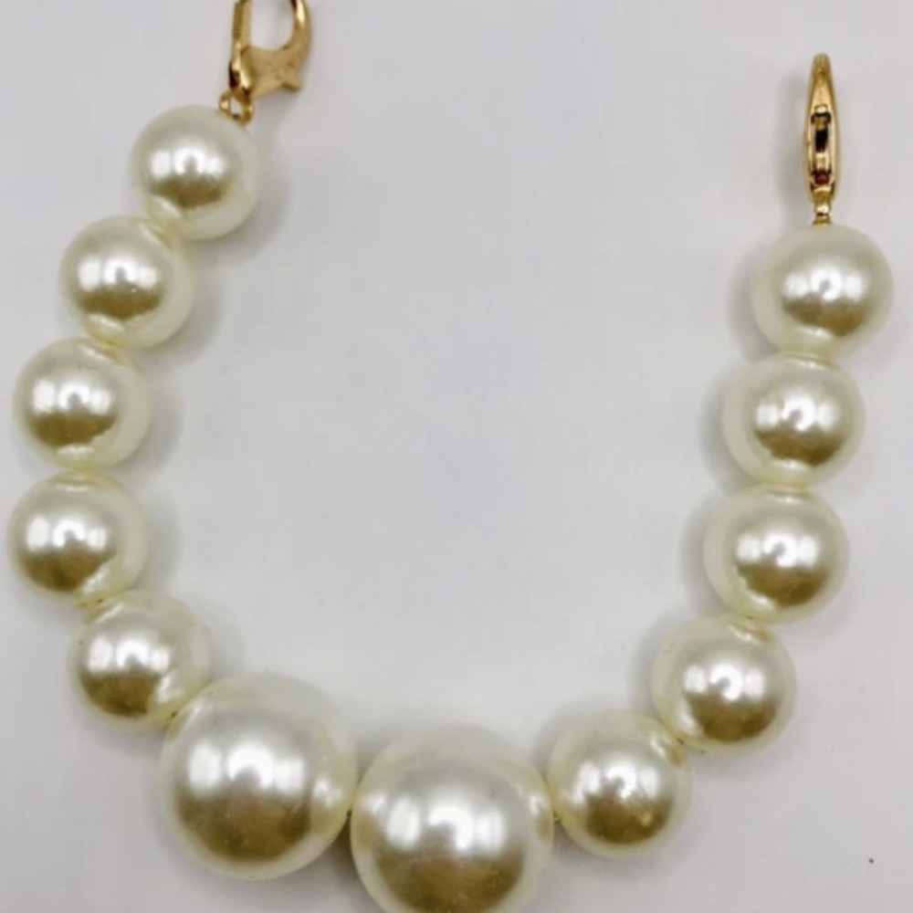 Faux pearl bag charm